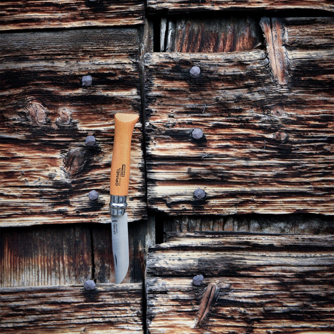 Opinel N°9 Carbone – žepni nož s karbonskim rezilom